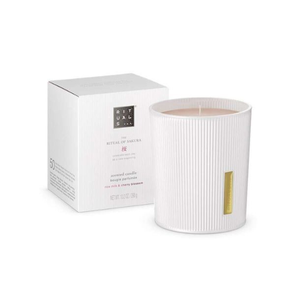 1 Rituals Sakura mirisna svijeća 70ml - Image 1